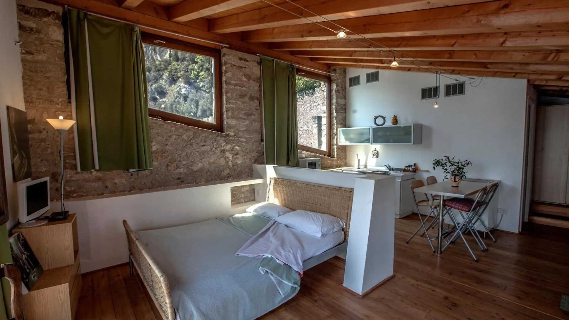 Pra De La Fam B&B Tignale Italien