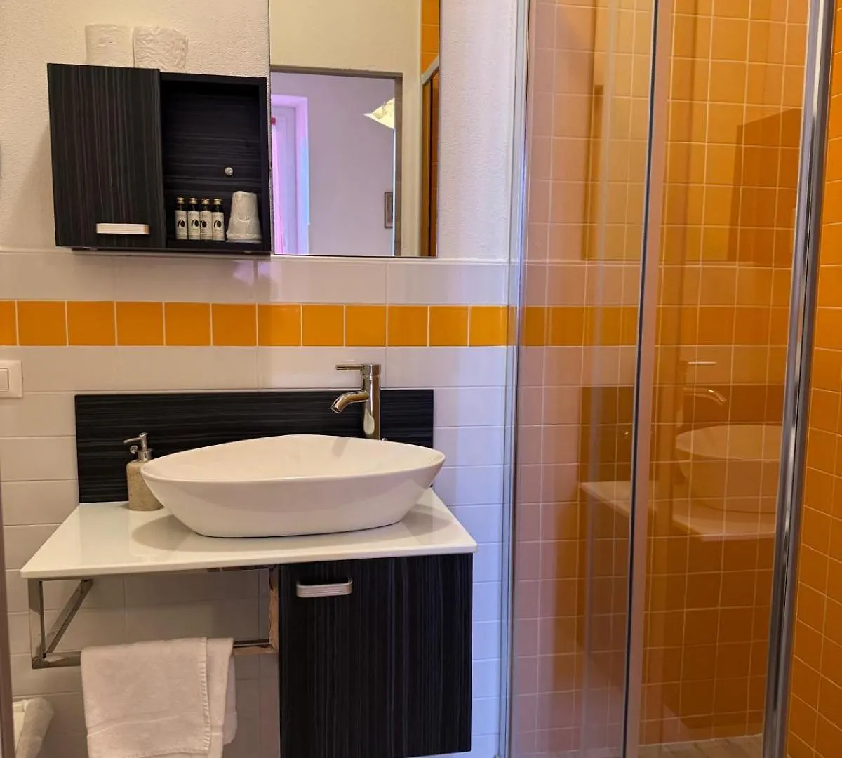 Bed and Breakfast Pra De La Fam Tignale 0*,  Italien