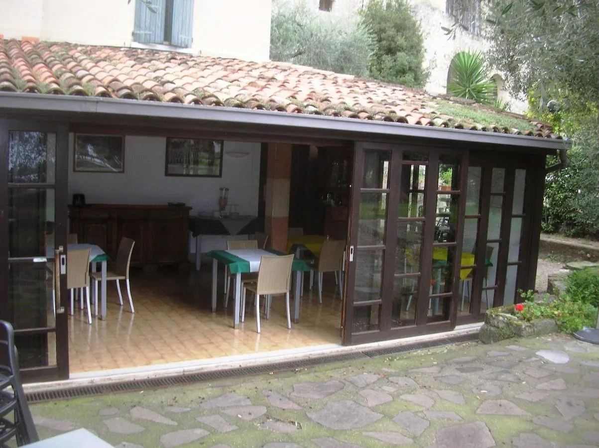 Bed and Breakfast Pra De La Fam Tignale Frühstückspension