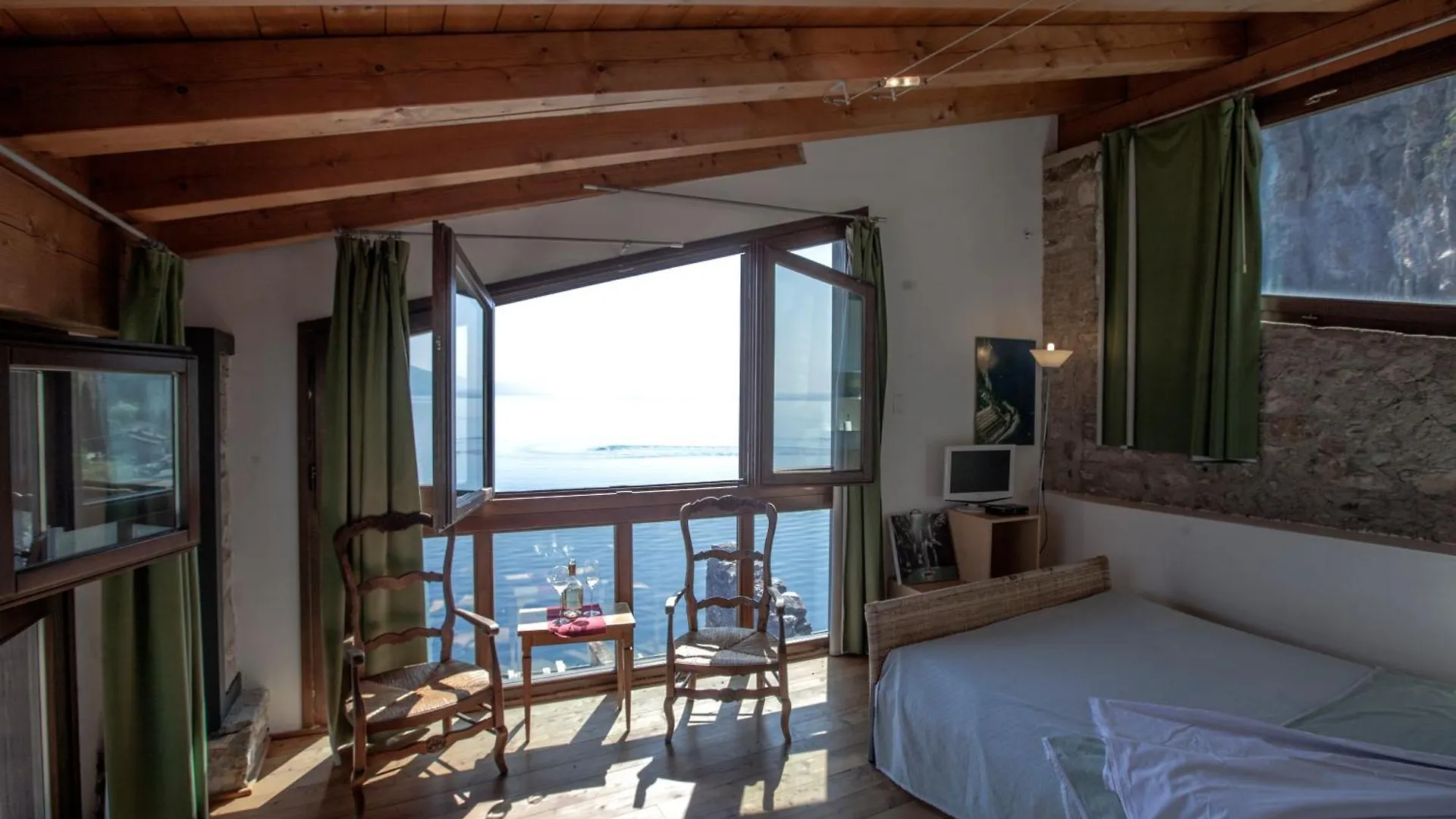 Pra De La Fam B&B Tignale